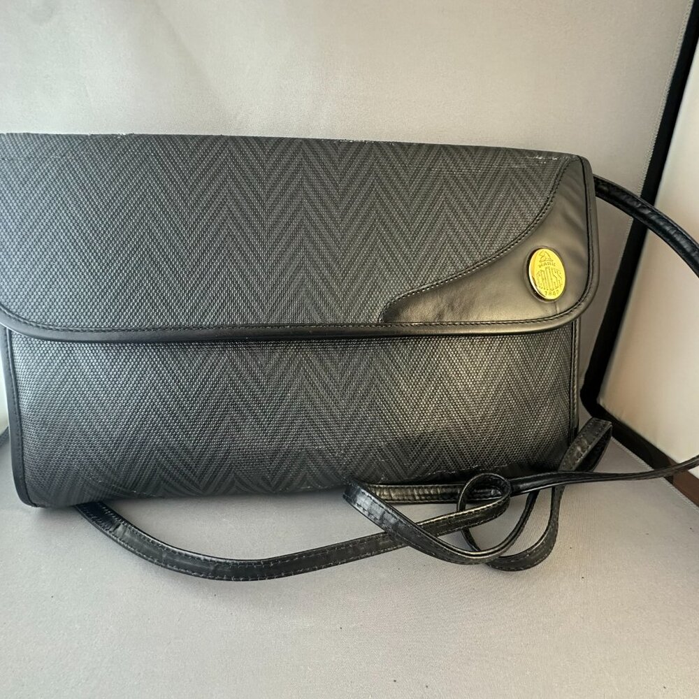 👜 Mark Cross Black Herringbone Crossbody Bag - Picture 9 of 13